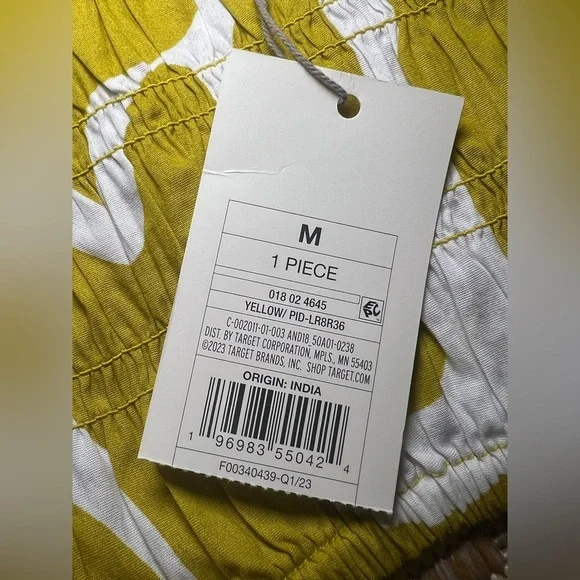 A New Day Women's Smocked Slim Fit Crop Top, Yellow, Size M, Brand New,NWT - Picture 3 of 7